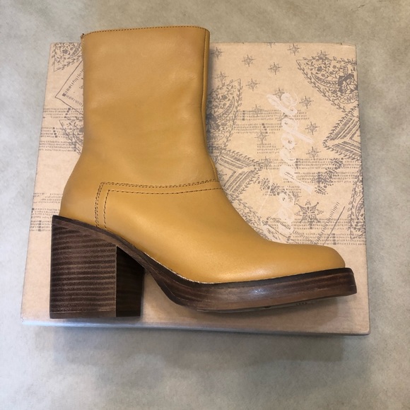 FREE PEOPLE Portwood Block Heel Boot Size 6 - Picture 7 of 11